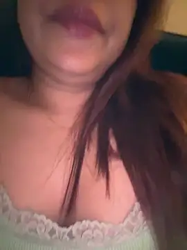 Sexy_Madhuriiのウェブカメラショー