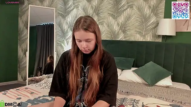 Онлайн чат XXX boozekirs_