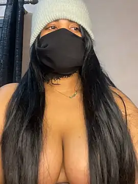 Nabila-hanounan Live chat-huone