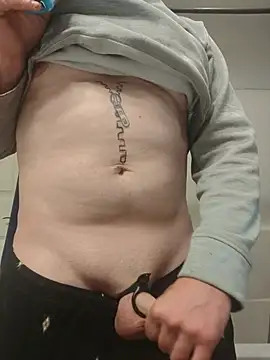 הופעת וובקאם של Cummaker69