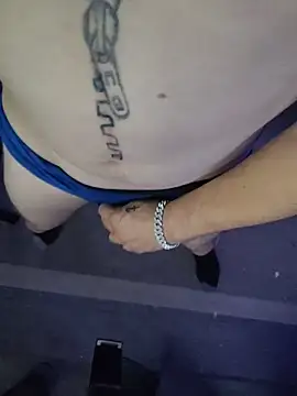 Cummaker69 Шоу с уебкамера