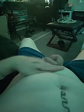 הופעת וובקאם של Cummaker69