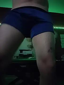 Cummaker69 webkamerás műsora