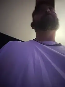 הופעת וובקאם של Cummaker69