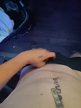 Cummaker69 Adlı Modelin Web Kamerası Şovu