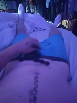 Pokazy przed kamerką – Cummaker69