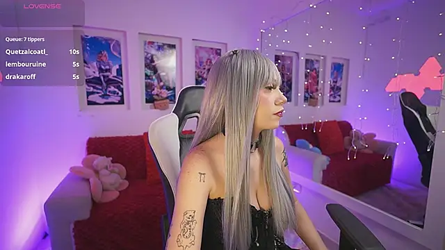 SaharaKramer's Live XXX Chat