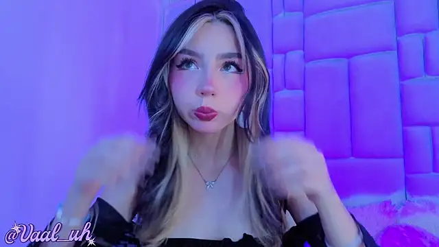 Valuh_BlakeのライブXXXチャット