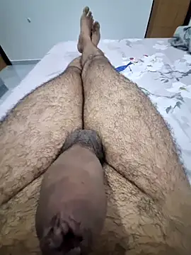 Show modela Aashish51515 na web-kameri