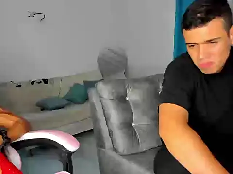 Show webcam de horrny_18_victoria