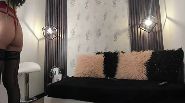 NahomyCarther's Webcam Show