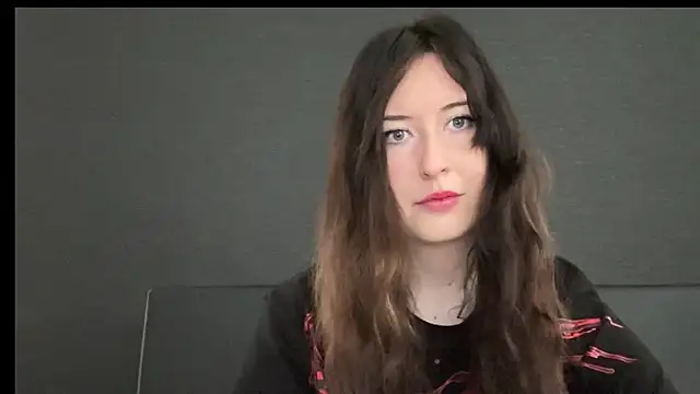 ashisscene Adlı Modelin Canlı XXX Sohbeti