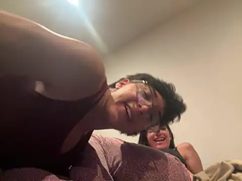 DesireLuxe 在線直播表演