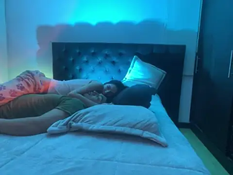 DesireLuxe webcam show