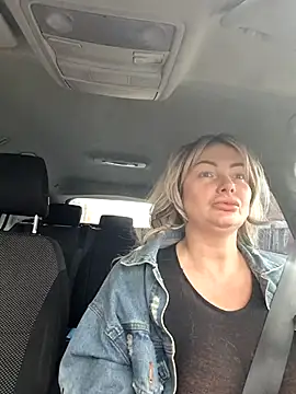 queenaleksagrey Chat XXX in diretta
