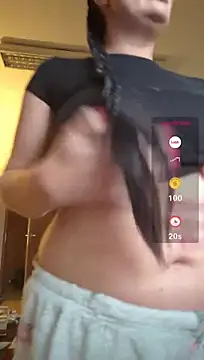 queenaleksagrey's Live XXX Chat