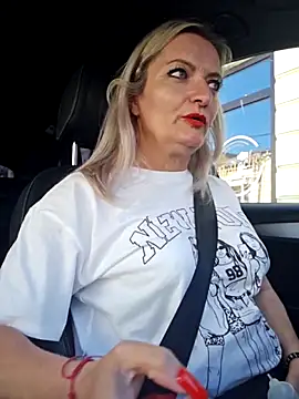 LadyTouch: вебкам-шоу