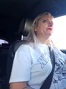 LadyTouch's Webcam Show