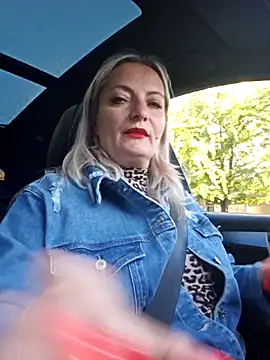 Živý XXX chat LadyTouch