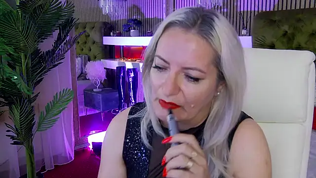Chatroom XXX en direct de LadyTouch
