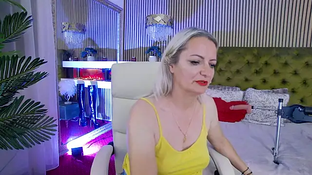 LadyTouch Webcam show