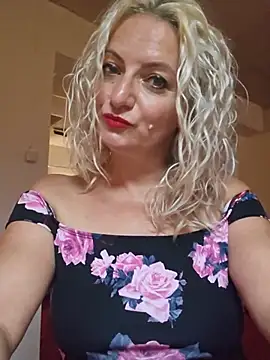 LadyTouch Live XXX-Chat