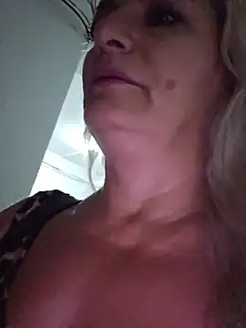LadyTouch Webcam show