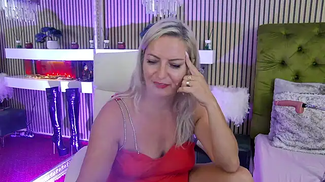 دردشة LadyTouch الجنسية المباشرة