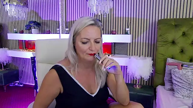 LadyTouch Live XXX-chat