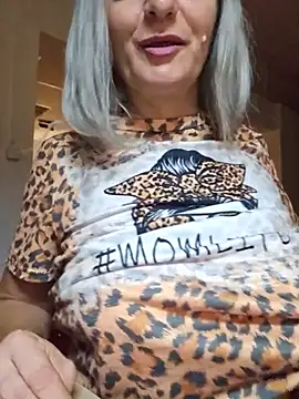LadyTouch Chat XXX live