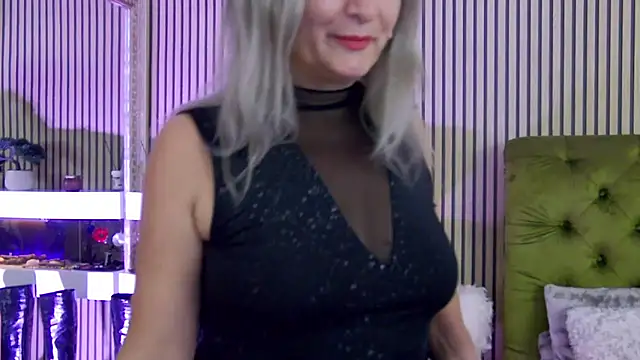 LadyTouchn Live XXX chat