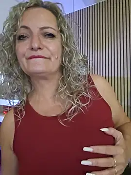 LadyTouch – Naživo XXX chat