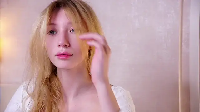 SunnivaCovil Live XXX-Chat