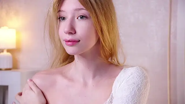 SunnivaCovil Chat XXX in diretta