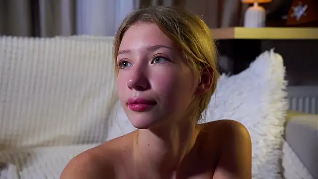 XXX chat uživo modela SunnivaCovil