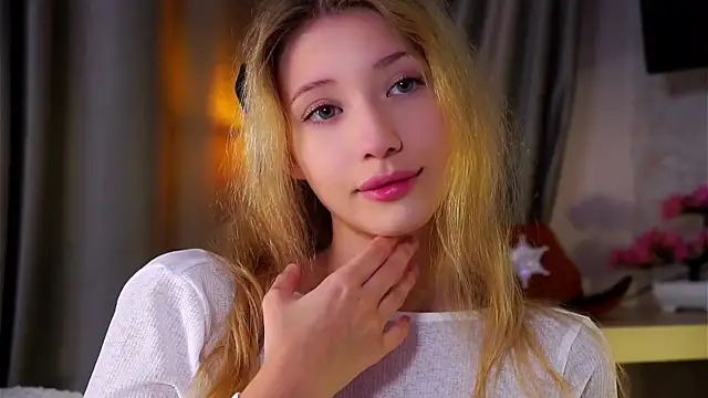 دردشة SunnivaCovil الجنسية المباشرة