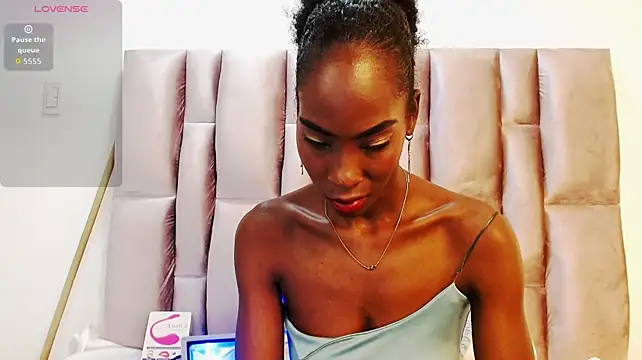 AnnyCampbell Chat XXX live