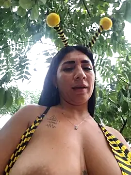 hot_veteran01's Webcam Show
