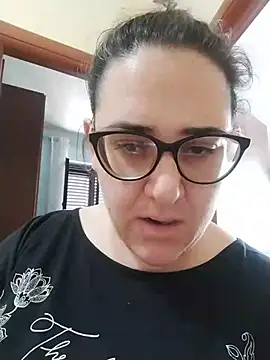 Dolcecurvy webcam show
