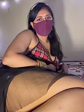 HeartQueen05's Live XXX Chat