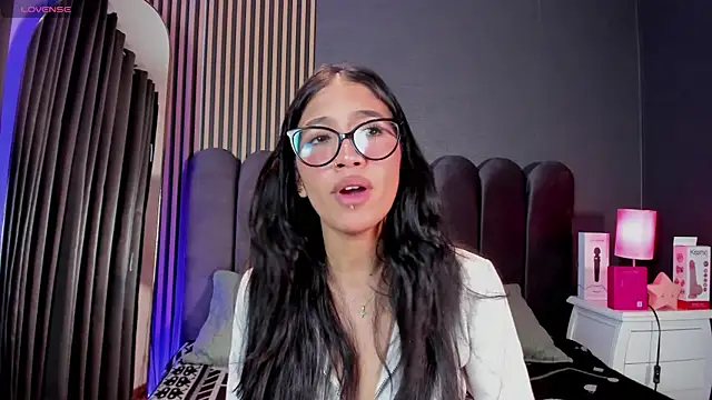 Tyla_Ks Webcamshow