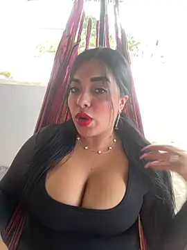 _SARA_69's Live Chat Room
