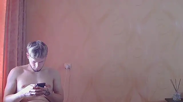 Show modela frama666 na web-kameri