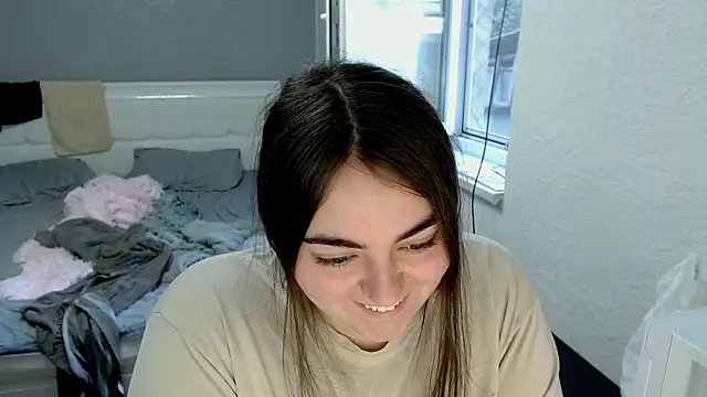 غرفة دردشة kitsune_8 المباشرة