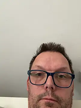 Rundum webkamerás műsora