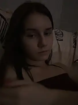 CreamyBush's Live XXX Chat