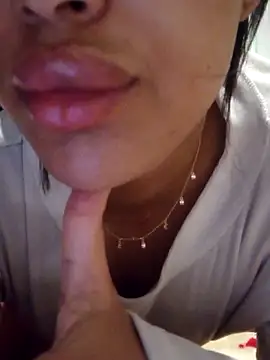 Sexlove1xo Adlı Modelin Web Kamerası Şovu