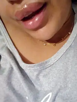 Sexlove1xo Show Webcam