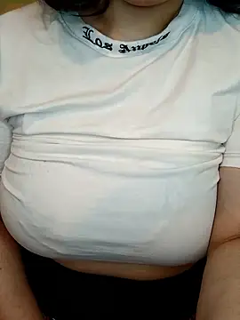 kitty_2000のライブXXXチャット