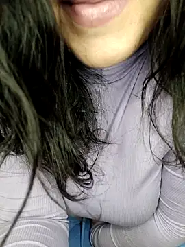 XXX chat uživo modela kitty_2000